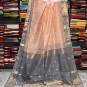 Maheshwari Triangle Zari Buti Saree